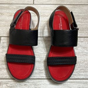 Adrienne Vittadini Sport Red & Black Sandals-8M